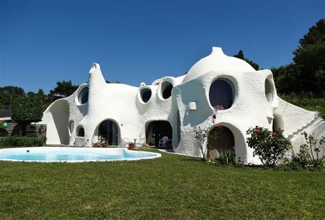 Five house-sculptures to discover : r/CollateralMagazine