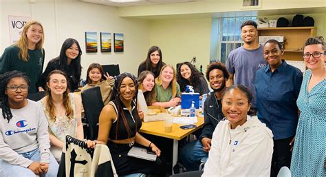 Meet Our Lab Members Duke Identity And Diversity Lab