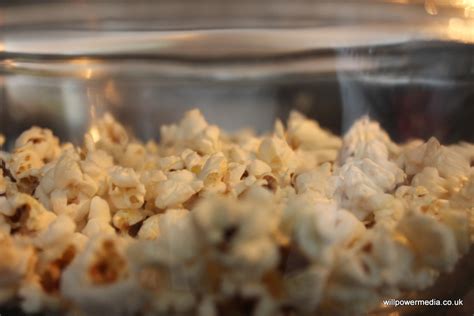 Microwave Popcorn - Microwave Master Chef DIY Microwave Popcorn Recipe