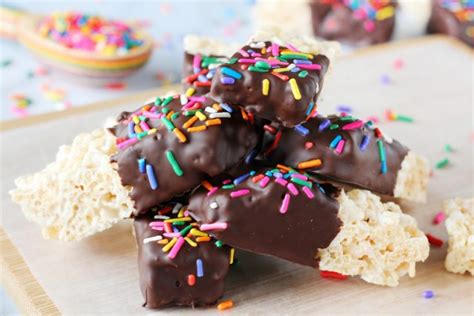 The Best Chocolate Dipped Rice Krispie Treats The Three Snackateers