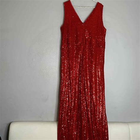 Kate Kasin Red Sequin V Neck Jessica Rabbit Gown Plus Gem