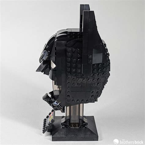 LEGO DC 76182 Batman Cowl - TBB Review-85MPV - 21 - The Brothers Brick ...