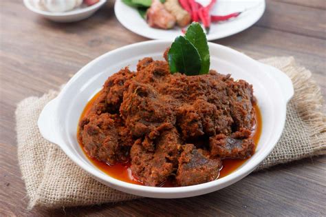 Authentic Recipe Of Rendang Sapi Khas Padang Mouthwatering Indonesian