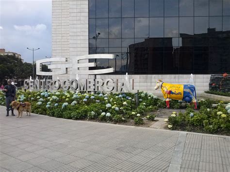 Centro Comercial Gran Estacion Sidewalk Structures Bogota Colombia Shopping Center Parking