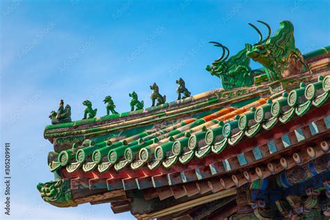 roof of chinese architecture in beijing Stock Photo | Adobe Stock