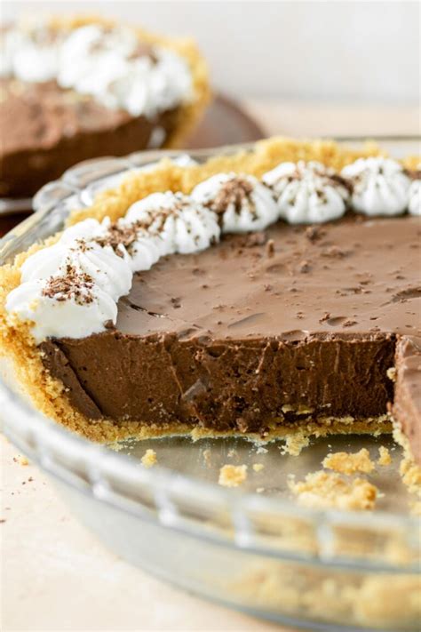 Chocolate Pie with Graham Cracker Crust - Ginger Snaps Baking Affairs