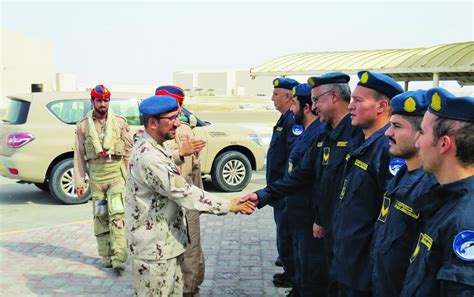 كبار قادة القوات المسلحة يزورون الوحدات للتهنئة بالعيد