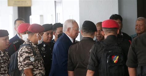 Judge Recuses Self From Hearing Najibs Appeal Against Ex Ag New