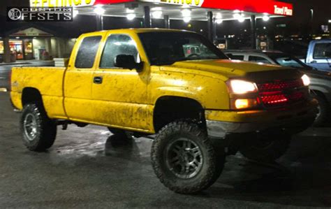 2006 Chevrolet Silverado 1500 With 17x9 12 Moto Metal Mo951 And 35125r17 Nitto Trail Grappler