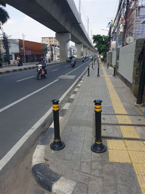 Gedung Baru Lantai Jalan Fatmawari Raya Cipete Cilandak Jakarta Sela