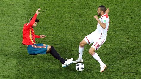 World Cup 2018 Spain Ace Gerard Pique Escapes Red Card For Horror Two