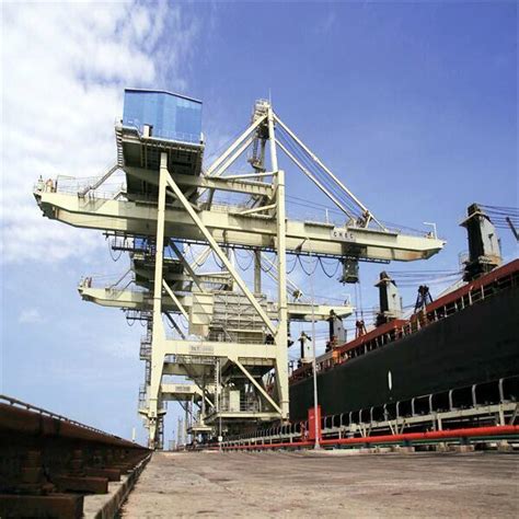 Rail Mounted Grab Type Ship Unloader For Coal And Ore Handling China