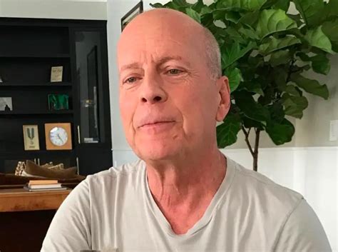 Bruce Willis Not Totally Verbal As Dementia Diagnosis Progresses