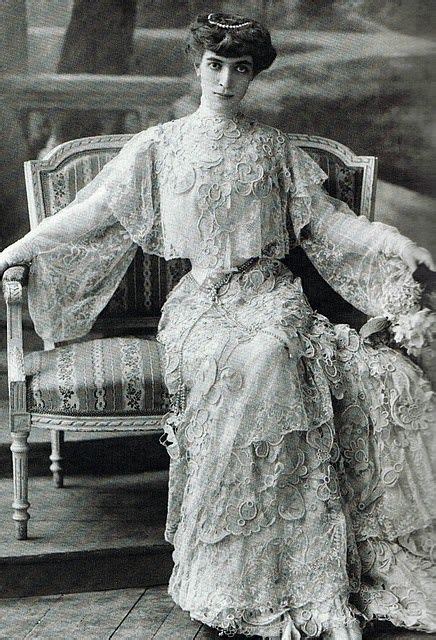 Beautiful 1905 Dress Worn By Marchesa Luisa Casati 1881 1957 An