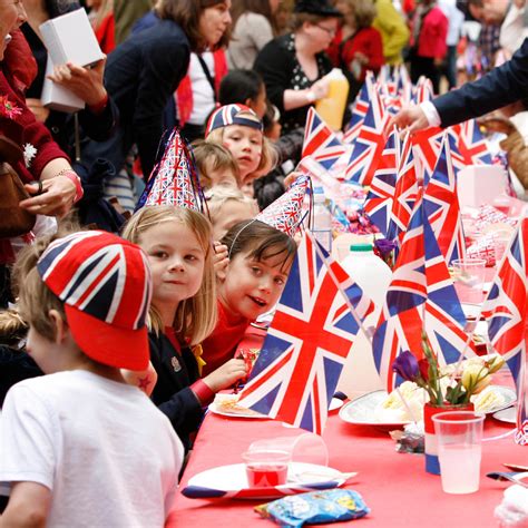 The Queens Platinum Jubilee Child Friendly Party Ideas