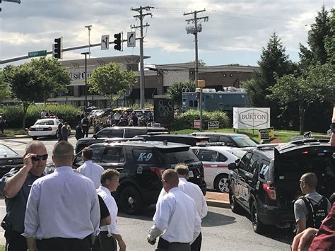 Photos Shooting At Capital Gazette Building In Annapolis Wtop News