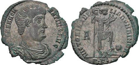 NumisBids Pecunem Online Auctions Auction 18 Lot 948 MAGNENTIUS