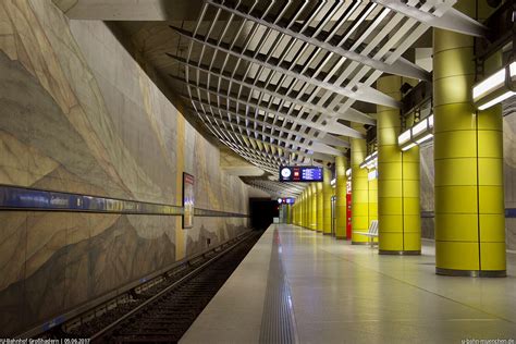 U Bahnhof Großhadern U6 U Bahn München