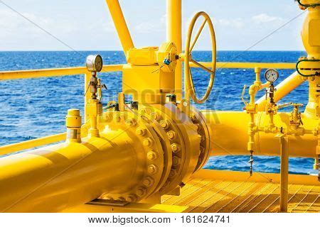 Valves Manual Image & Photo (Free Trial) | Bigstock