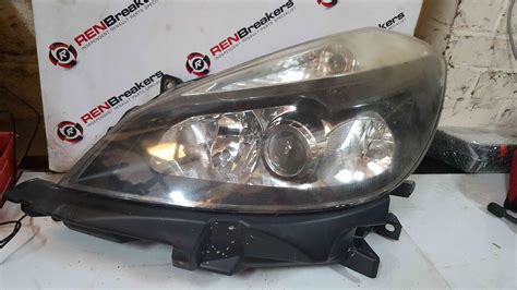 Renault Clio MK3 20052009 Passenger NSF Front Headlight Black Backing