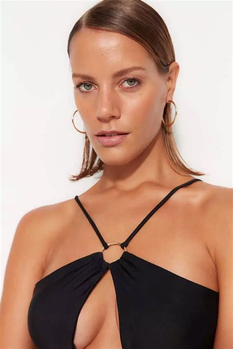 Buy Trendyol Halter Neck With Ring Bikini Top 2025 Online ZALORA