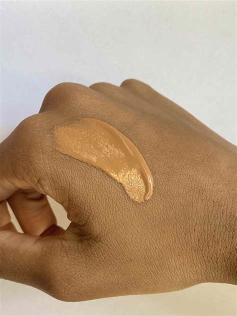 The Viral Il Makiage Woke Up Like This Foundation Is Worth The Hype