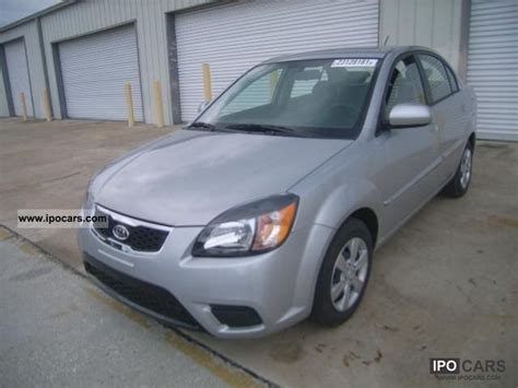 2011 Kia RIO - Car Photo and Specs