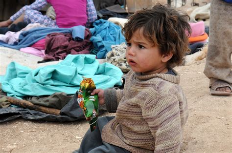 Un Cuts Food Aid To Syrian Refugees In Turkey Daily Sabah