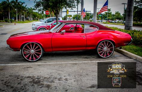 Candy Red Cutlass 2 Muscle Cars Zone