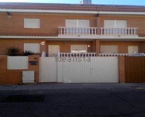 Chalet Adosado En Venta En Los Robles Sese A Idealista