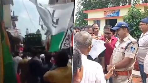 Madhya Pradesh: Bajrang Dal, VHP Stage Protests After Viral Video ...