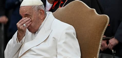 Papa Francesco Ci Ricasca Su Frociaggine E Gay