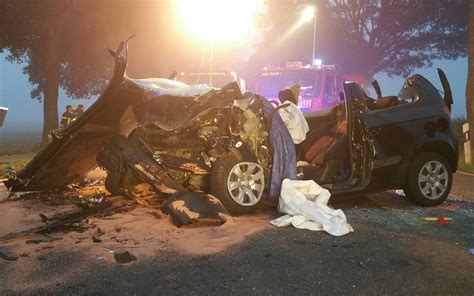 Unfall Auf Der B Zwischen Geldern Und Kerken Autos Prallen Aufeinander