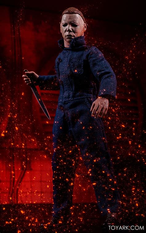 Halloween Ii Michael Myers Retro Clothed Figure By Neca Exclusive