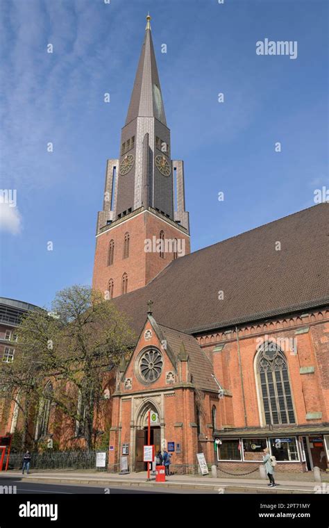 Hamburg Main Street Hi Res Stock Photography And Images Alamy