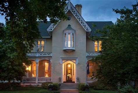 Beautiful House In Kentucky Gothic Revival House Old Houses