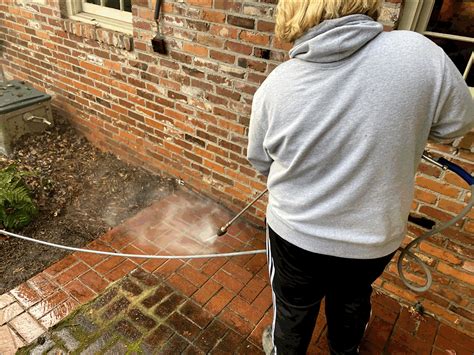 Curb Appeal Increases When You Power Wash Your House