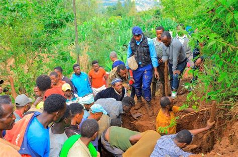 Maporomoko Ya Udongo Yasababisha Watu Zaidi Ya Kupoteza Maisha