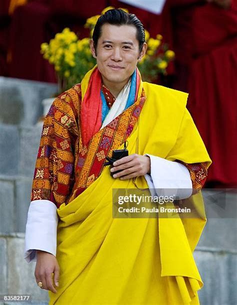 2,341 Bhutan King Stock Photos, High-Res Pictures, and Images - Getty ...