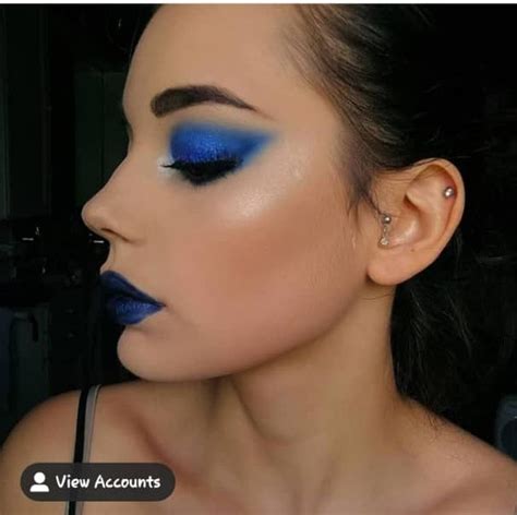 20 Ways To Wear Blue Lipstick The Glossychic Blue Lipstick Makeup Blue Lipstick Blue Eye