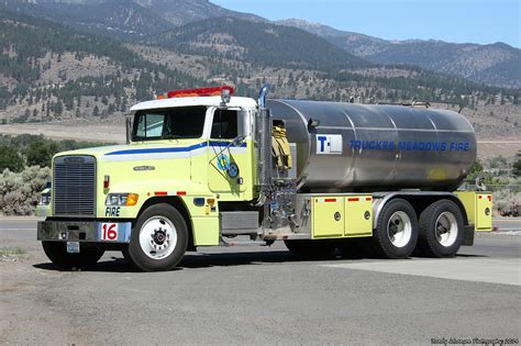 NV, Truckee Meadows Fire Department Engine / Tanker