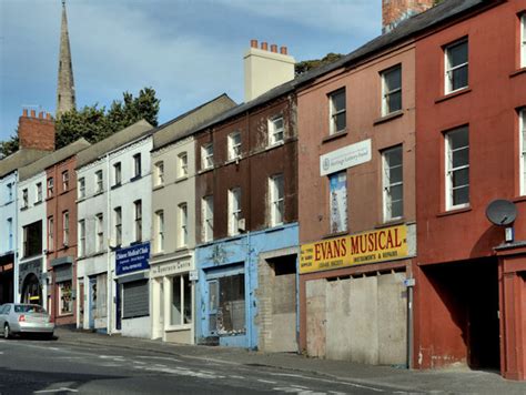 Vacant Shops Lisburn 2 © Albert Bridge Cc By Sa20 Geograph