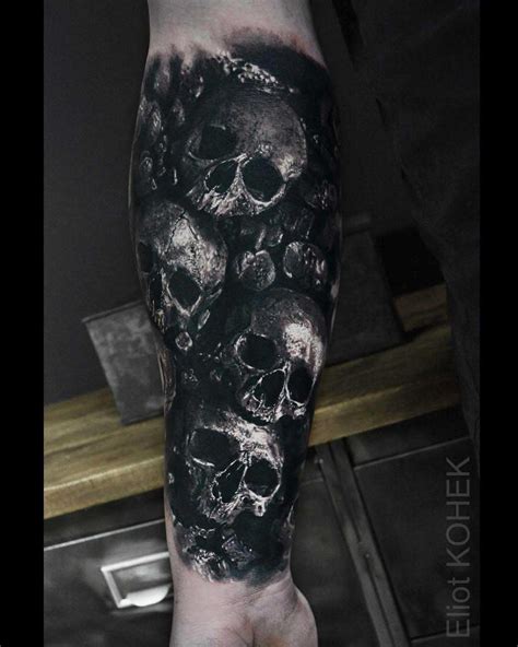 Skull With Helmet Tattoo - Best Tattoo Ideas Gallery