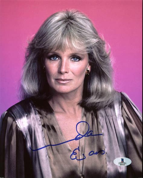 Linda Evans Signed Dynasty X Photo Beckett Pristine Auction