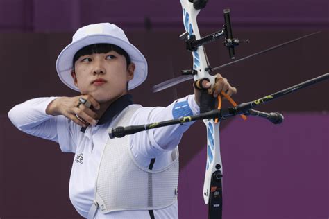 13 Asian Female Athletes Who Made History at Tokyo Olympics 2020 | Tatler Asia