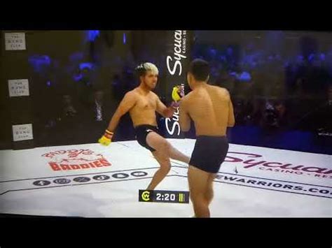 Ronal Siahaan Vs Andrew Cabrera Cage Warriors 165 Rond 2 YouTube