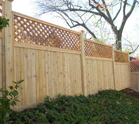 Wood Privacy Screen Fence Installation in Massachusetts - MA Wood Privacy Screen Fence Company