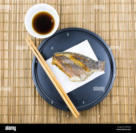 Tasty fried fish, Crispy Fried Fish Asian Style Stock Photo - Alamy