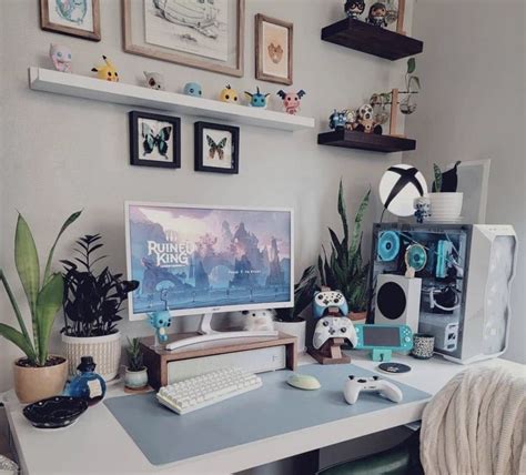 Pin by Alexandra Wells on Desk Setup | Game room design, Gaming room ...