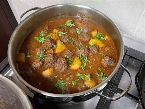 Daoud Basha Recipe Lebanese Meatballs Stew